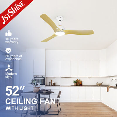 Guter Preis 52 Zoll Energiesparende Kunststoff-LED-Deckenventilator mit leisen Gleichstrommotor Online