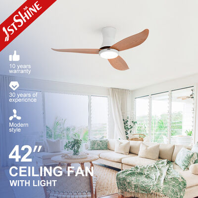 Guter Preis 6 Geschwindigkeit Fernbedienung Flush Mount LED Deckenventilator mit leichten stillen Gleichstrommotor Online